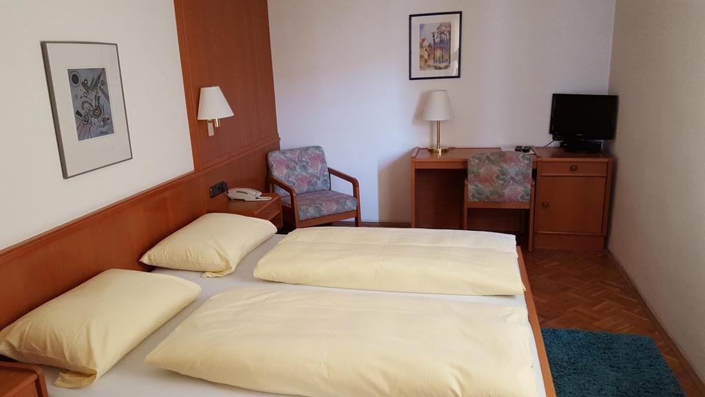 Hotel Zum Weissen Roessl Kallmünz Pokój zdjęcie