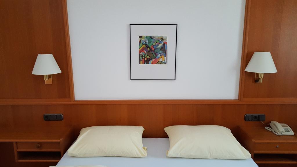 Hotel Zum Weissen Roessl Kallmünz Pokój zdjęcie